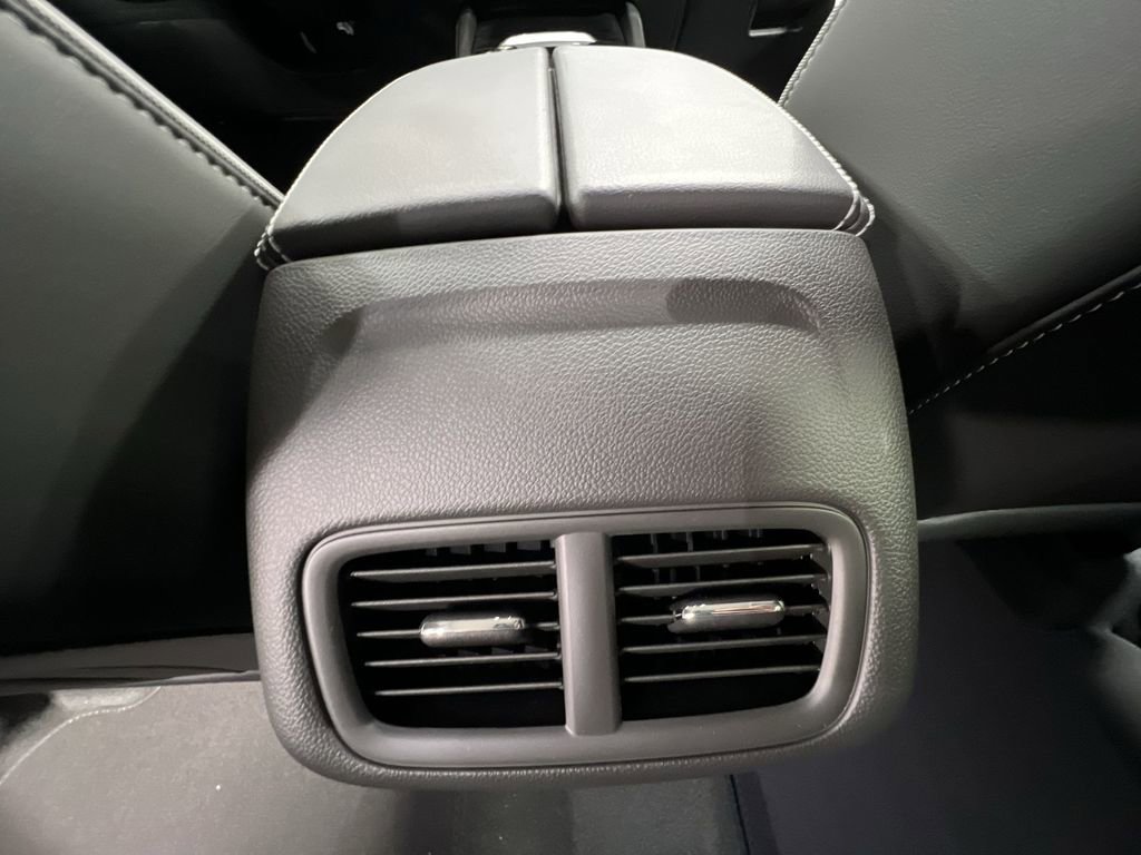 New 2025 Buick Envision Sport Touring image 22