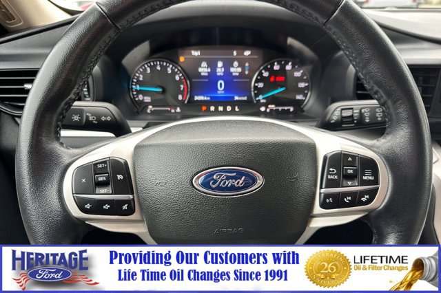 Certified 2022 Ford Explorer XLT image 24