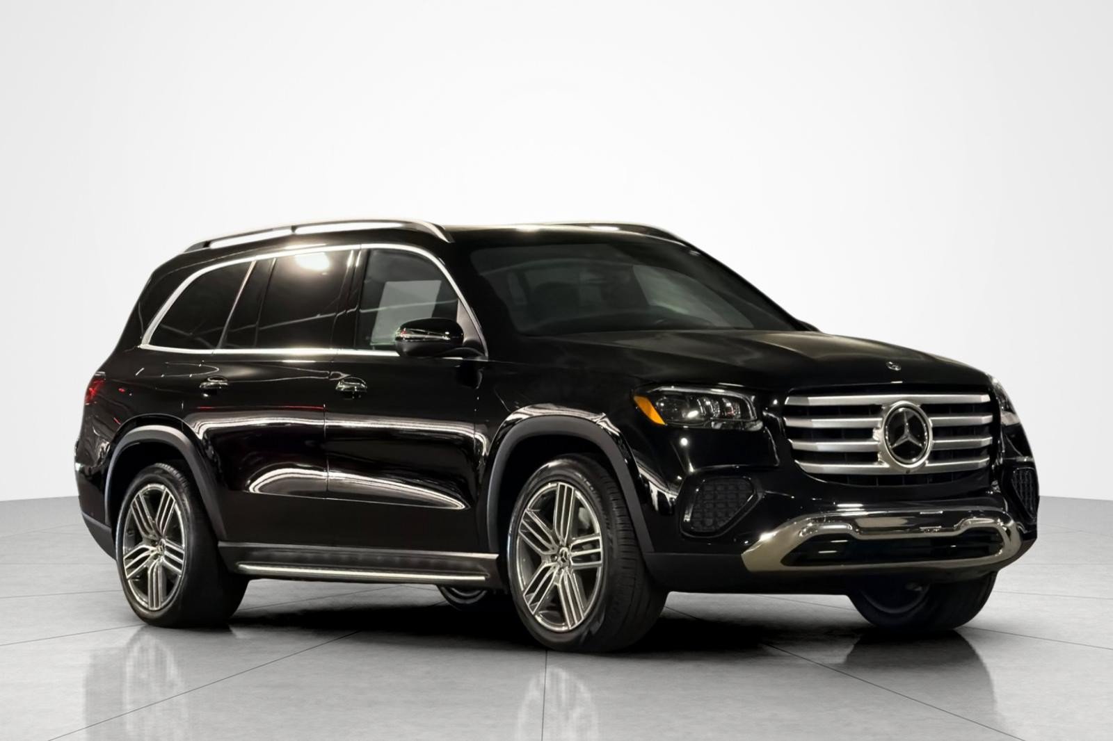 New 2026 Mercedes-Benz GLS 450 4MATIC image 7