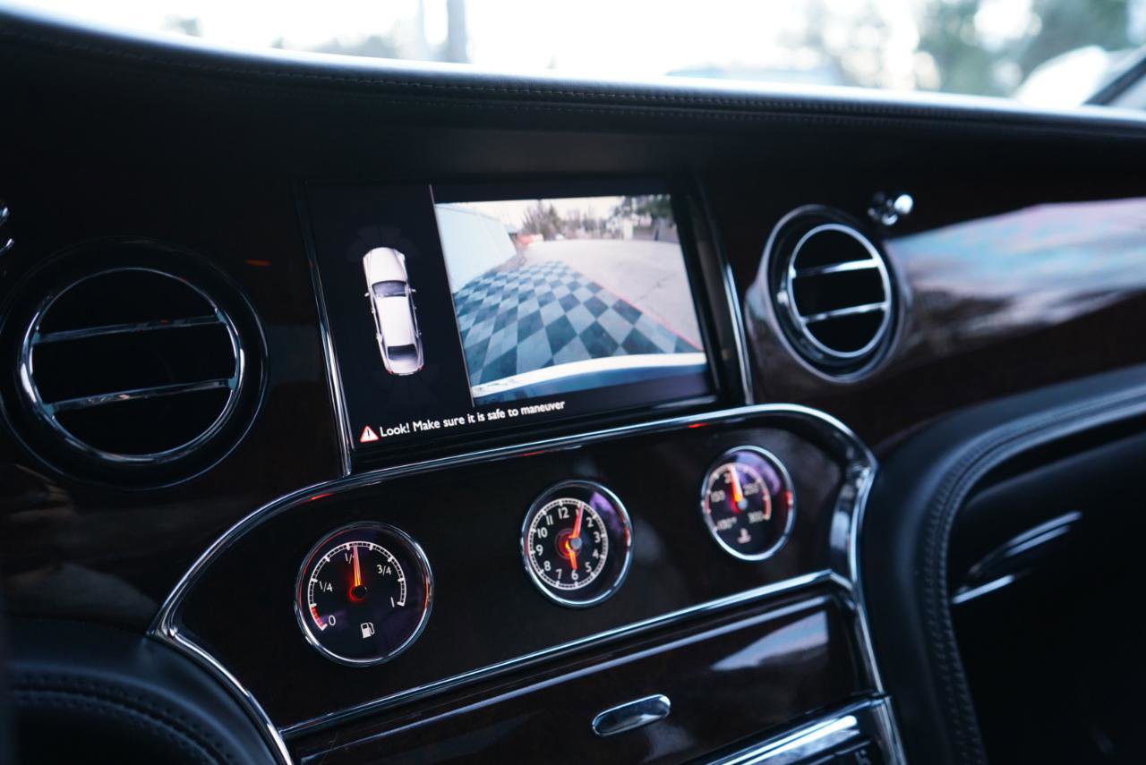 Used 2019 Bentley Mulsanne image 37