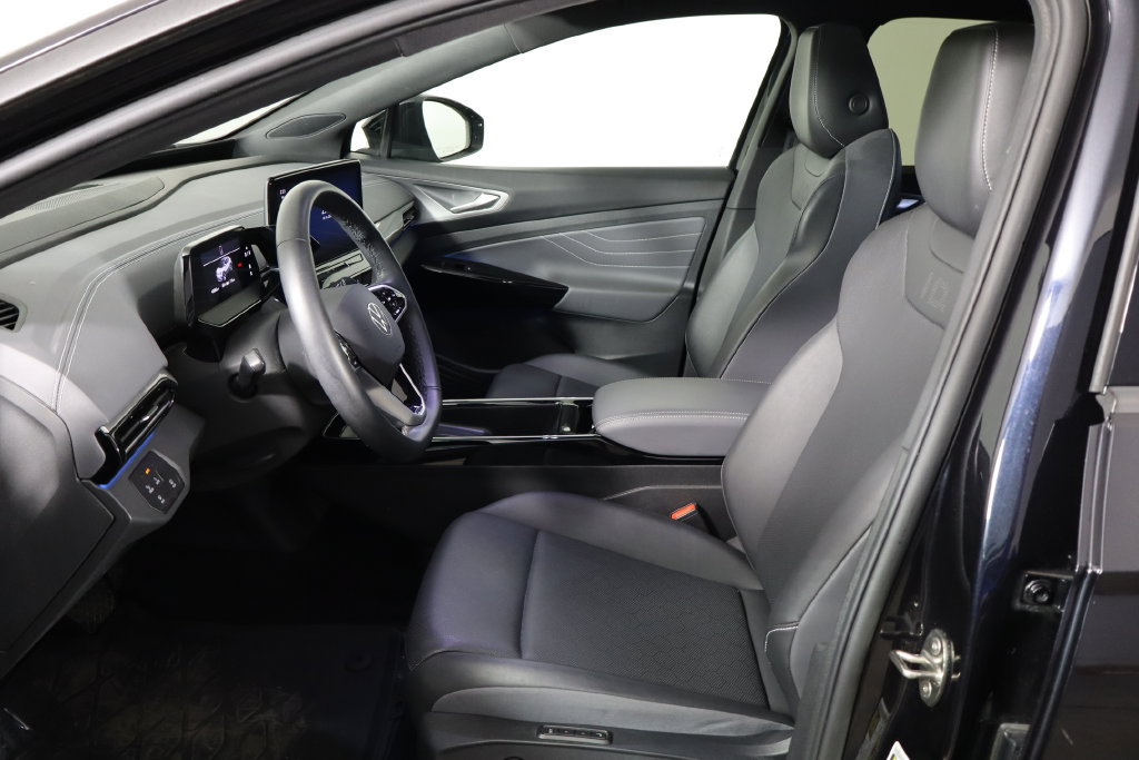 Used 2023 Volkswagen ID.4 S RWD image 14