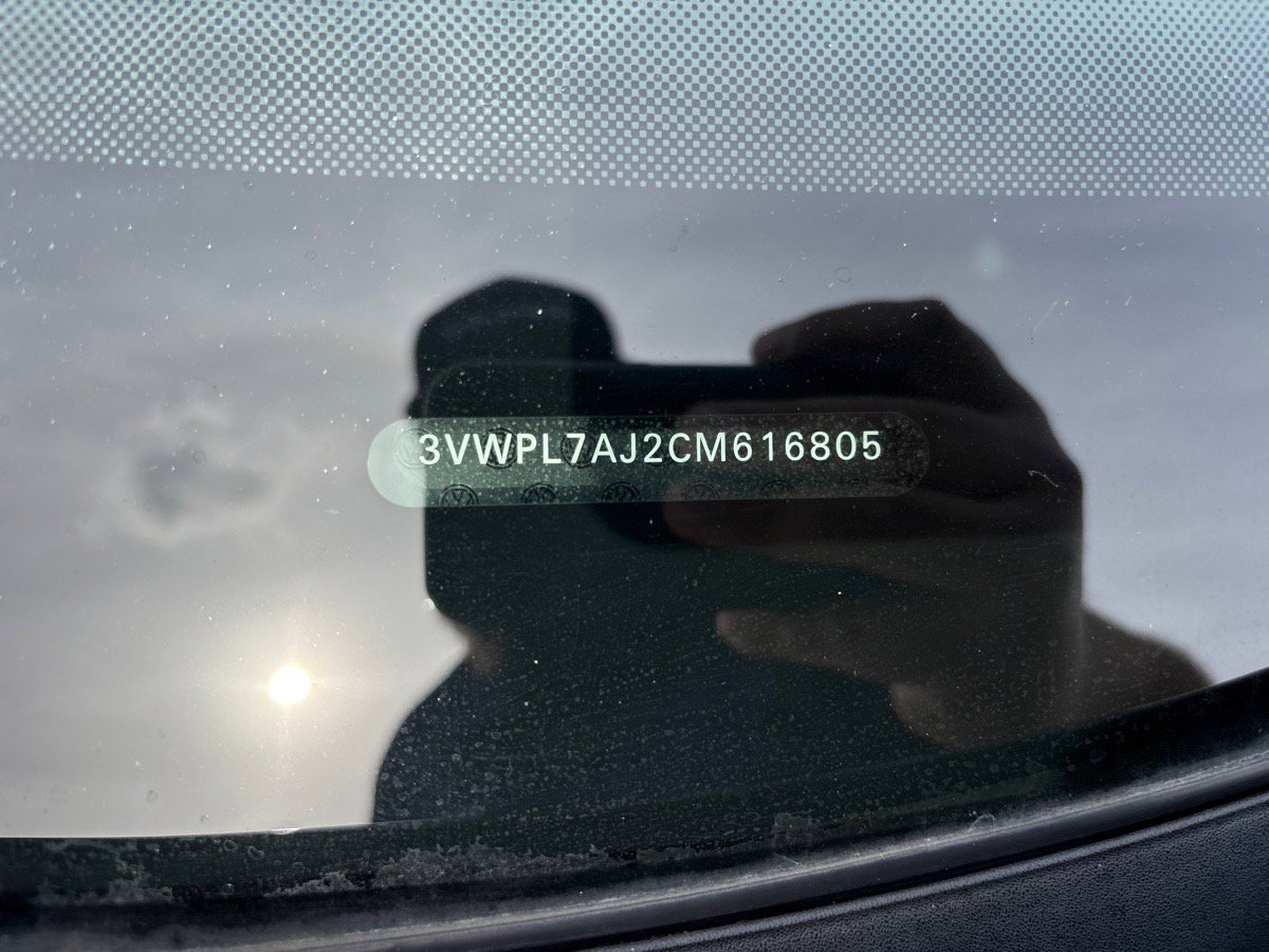 Used 2012 Volkswagen Jetta TDI image 21