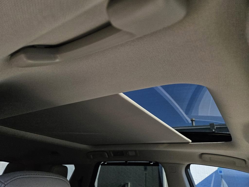 Certified 2022 Nissan Pathfinder SL w/ SL Premium Package image 9