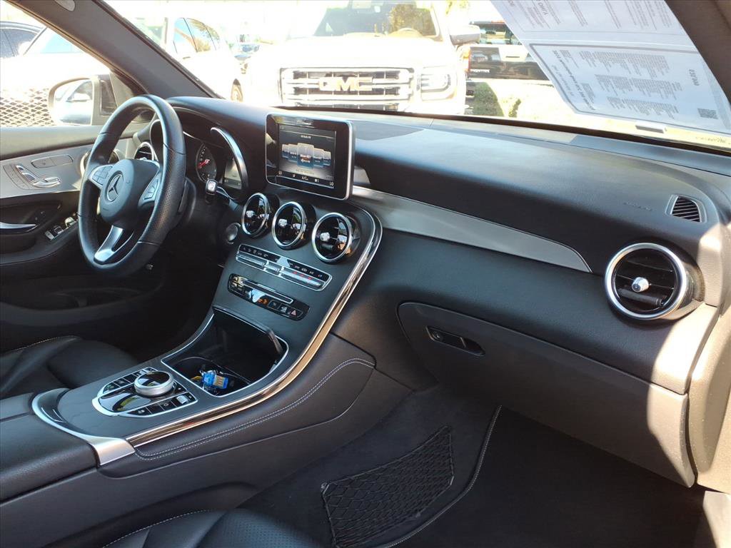 Used 2019 Mercedes-Benz GLC 300 GLC 300 image 11