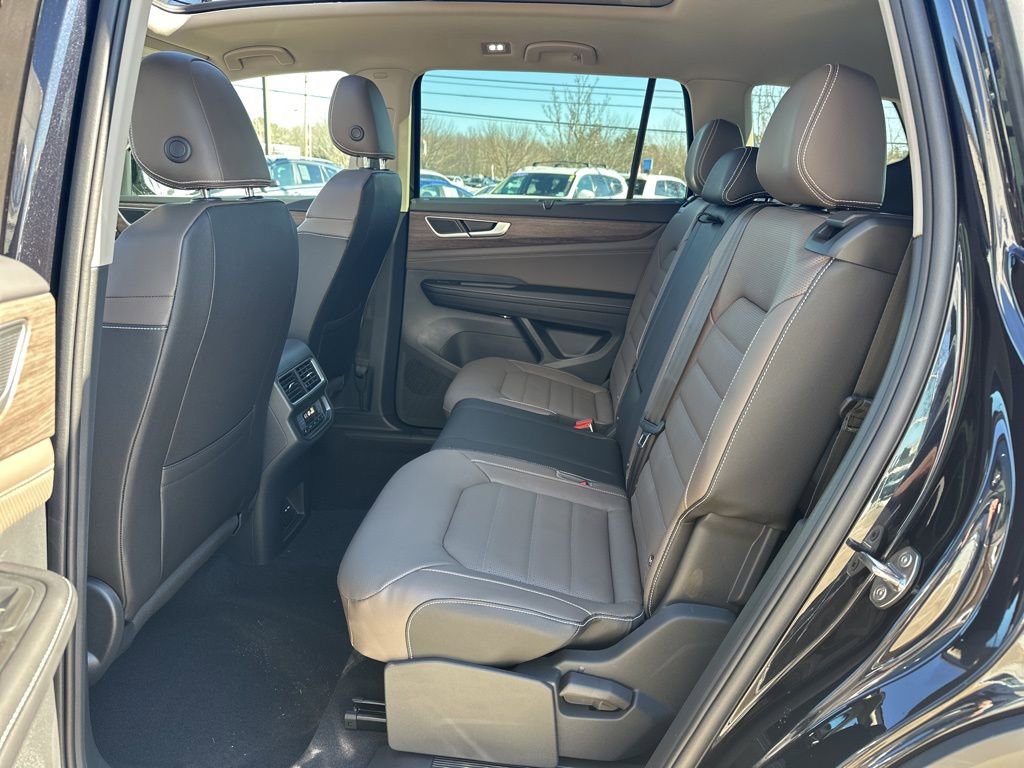 New 2026 Volkswagen Atlas SEL image 26