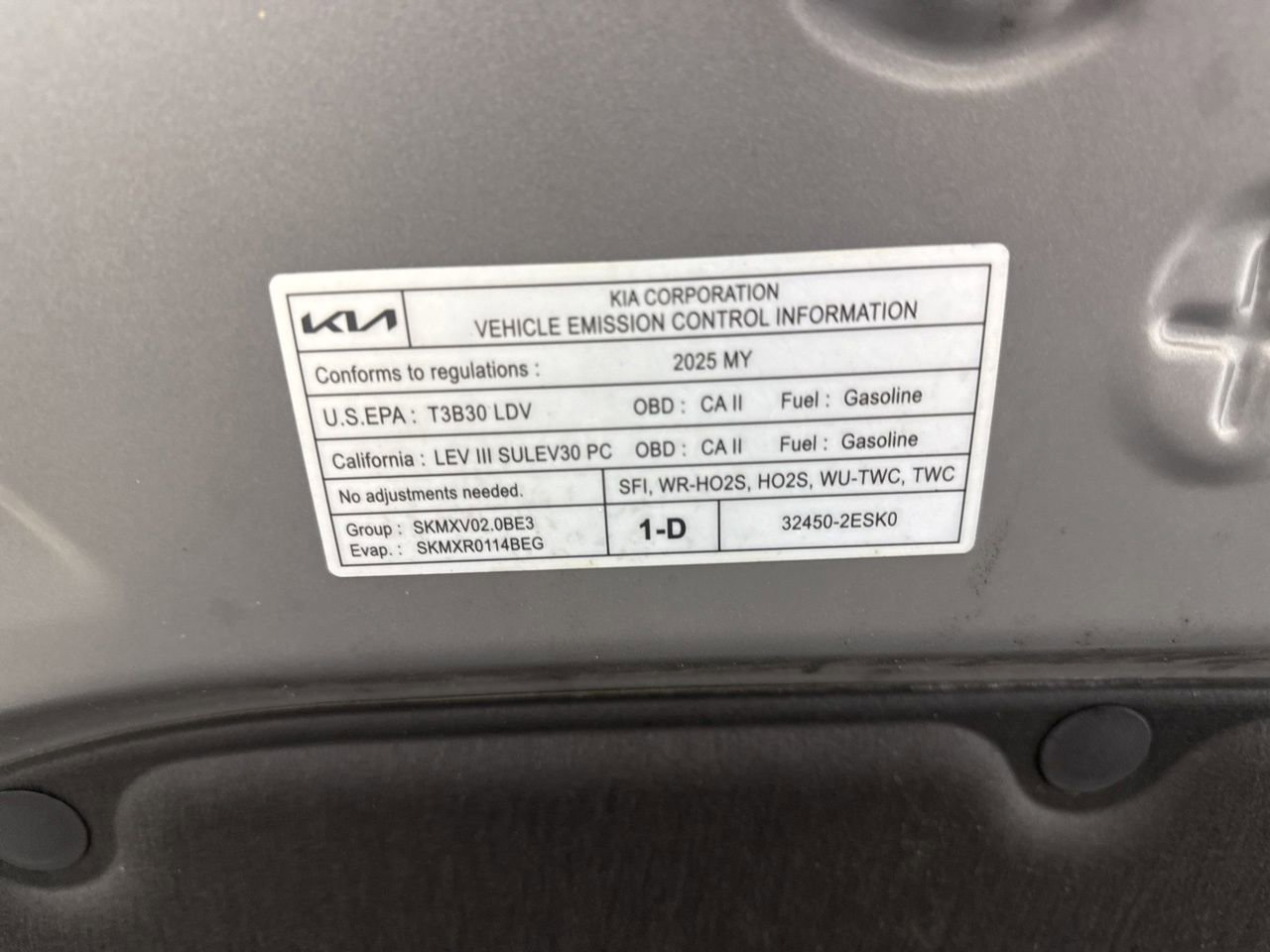 Used 2025 Kia Soul LX FWD image 31