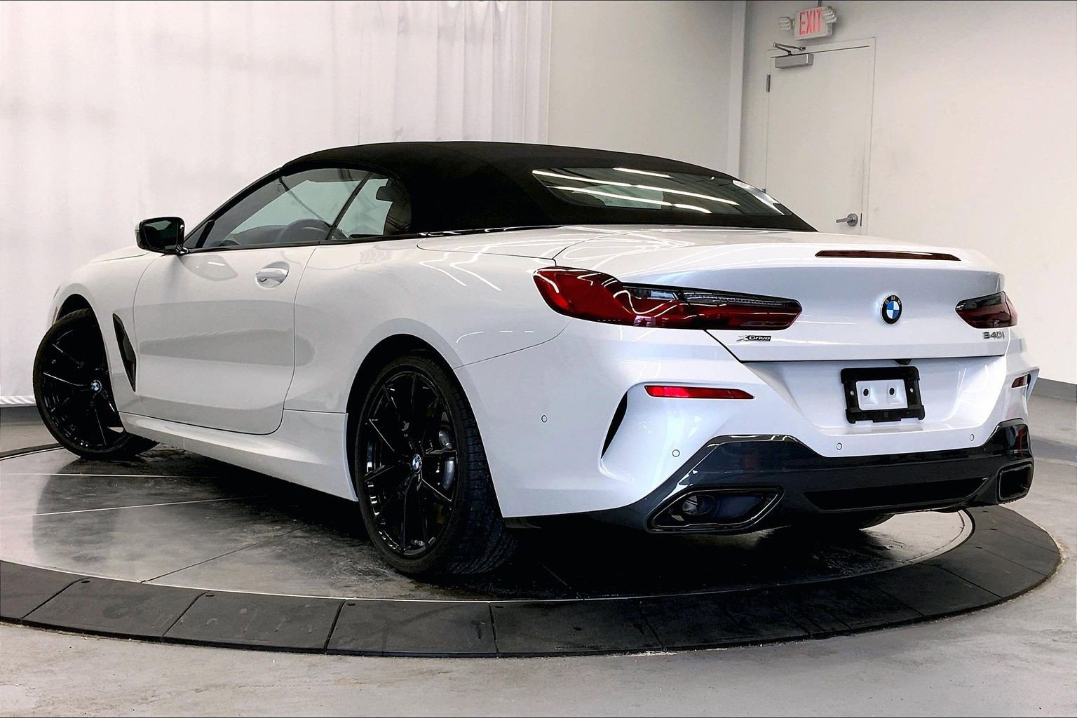 Certified 2023 BMW 840i xDrive Convertible w/ M Sport Professional Package AWD/4WD image 3