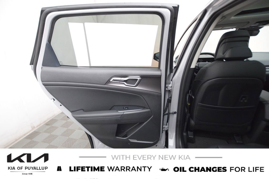 New 2026 Kia Sportage EX w/ EX Panoramic Sunroof Package image 9