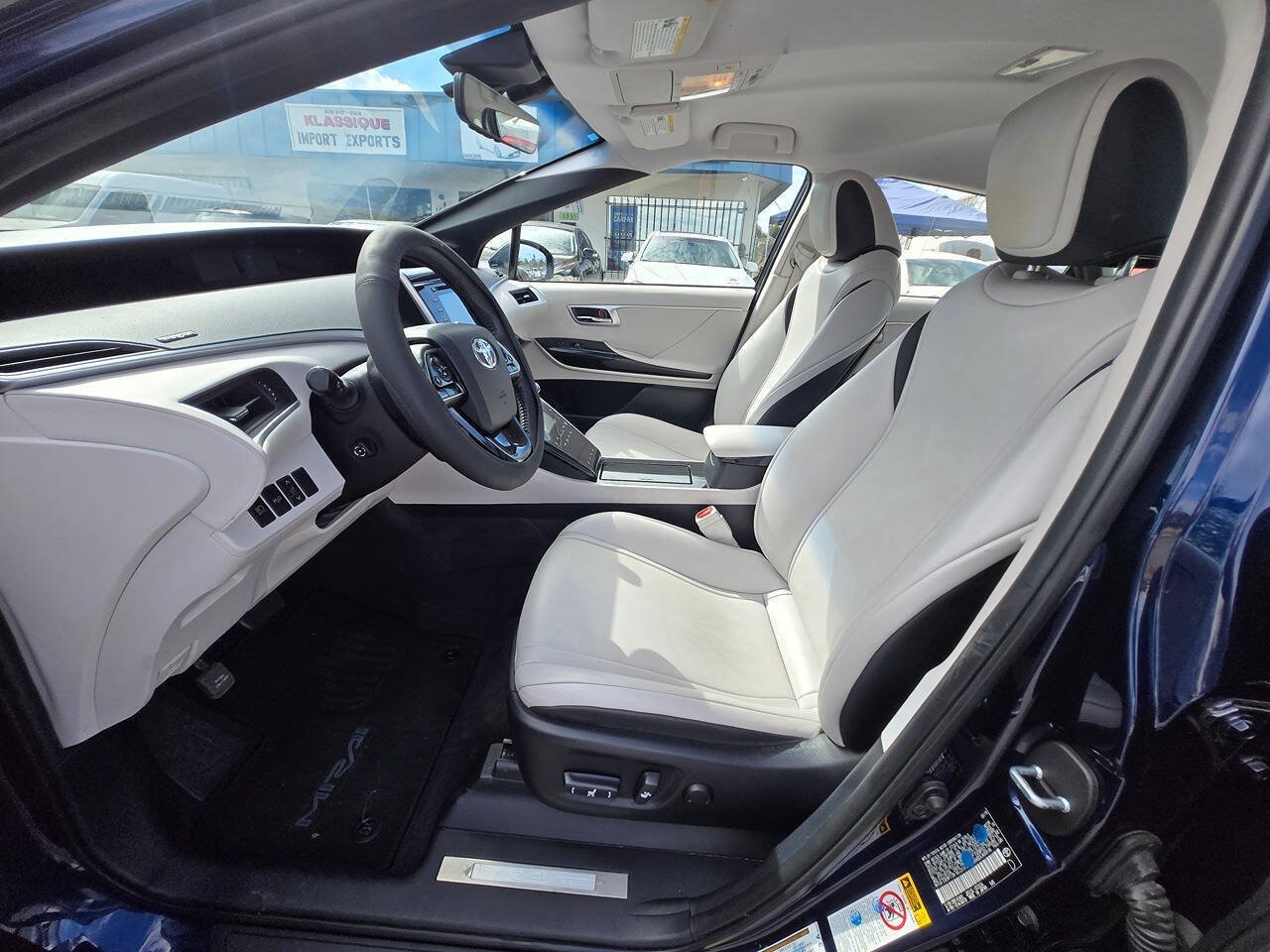 Used 2018 Toyota Mirai FWD image 23