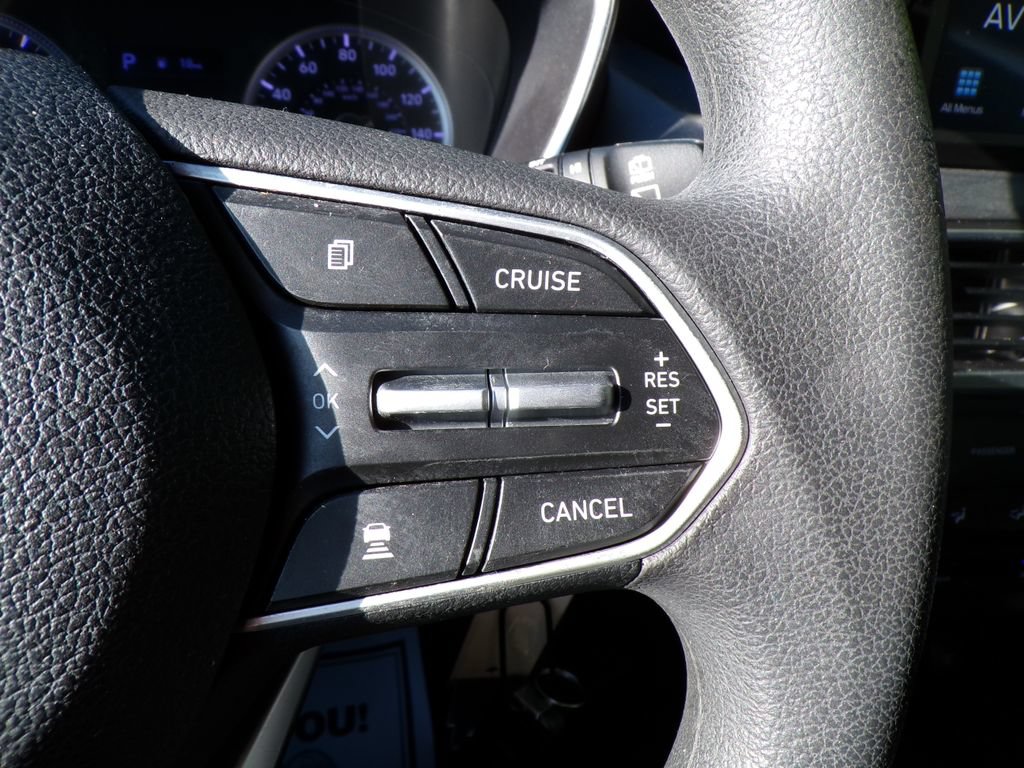 Used 2020 Hyundai Santa Fe SE AWD/4WD image 32