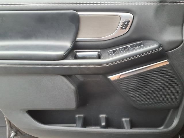 Used 2025 Ford Expedition Platinum AWD/4WD image 15