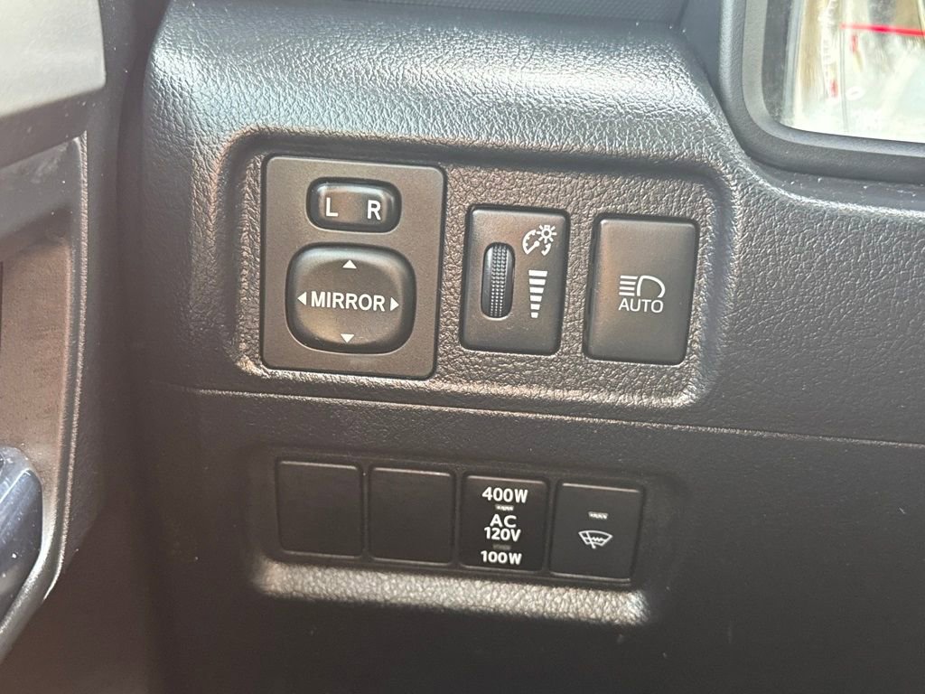 Used 2023 Toyota 4Runner SR5 Premium image 31