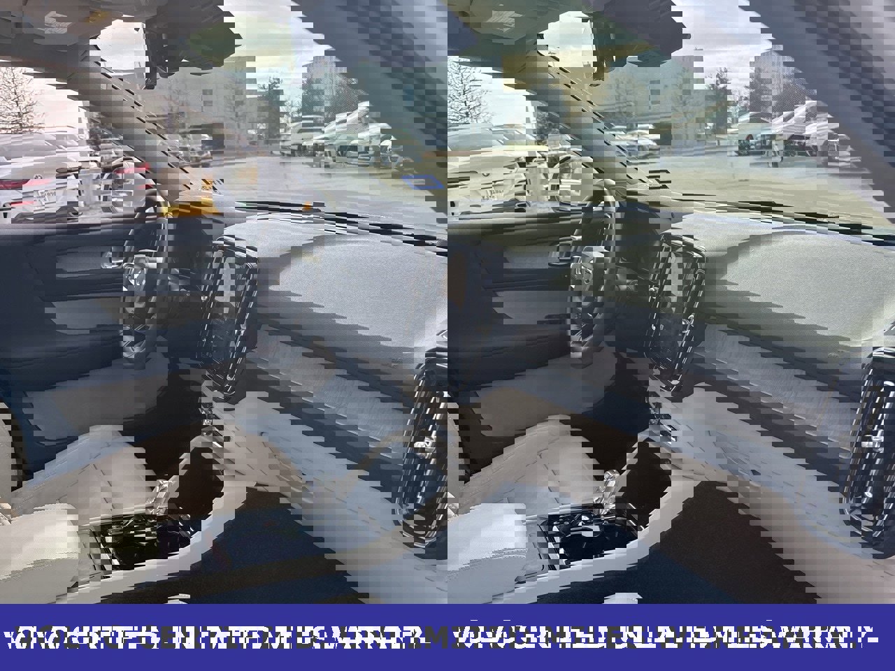 Certified 2023 Volvo XC40 B5 Plus w/ Driver Assist Package image 13