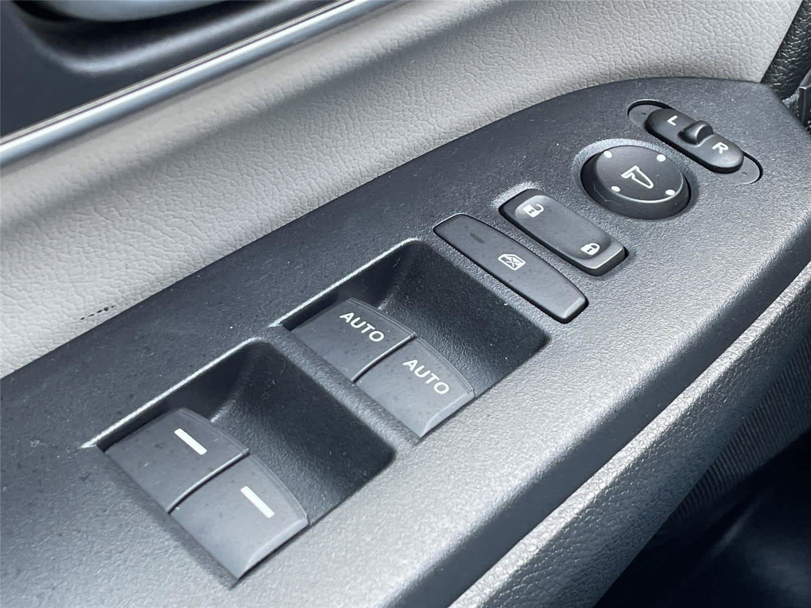 Used 2020 Honda CR-V EX-L image 27