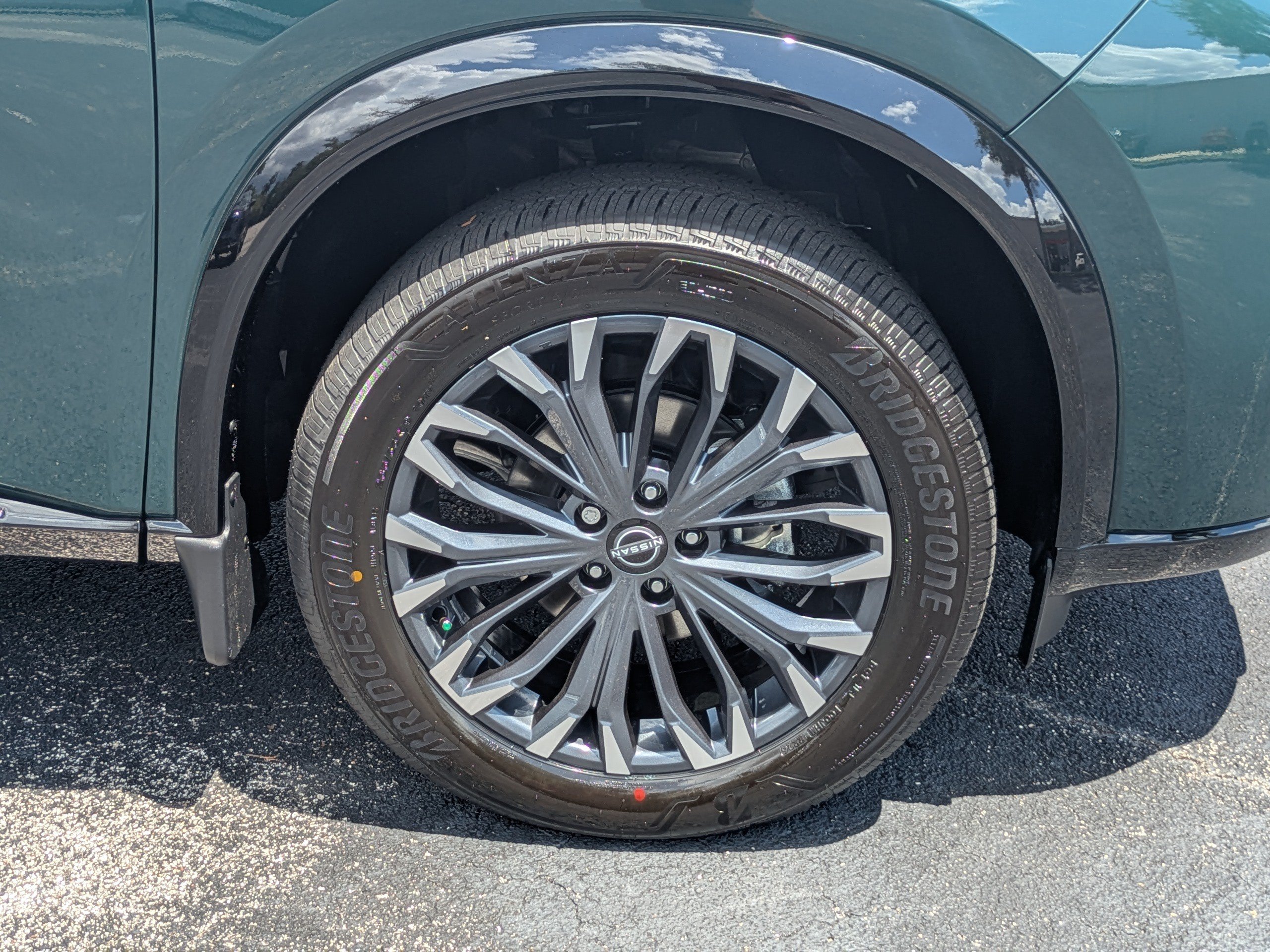 New 2026 Nissan Rogue Platinum AWD/4WD image 11