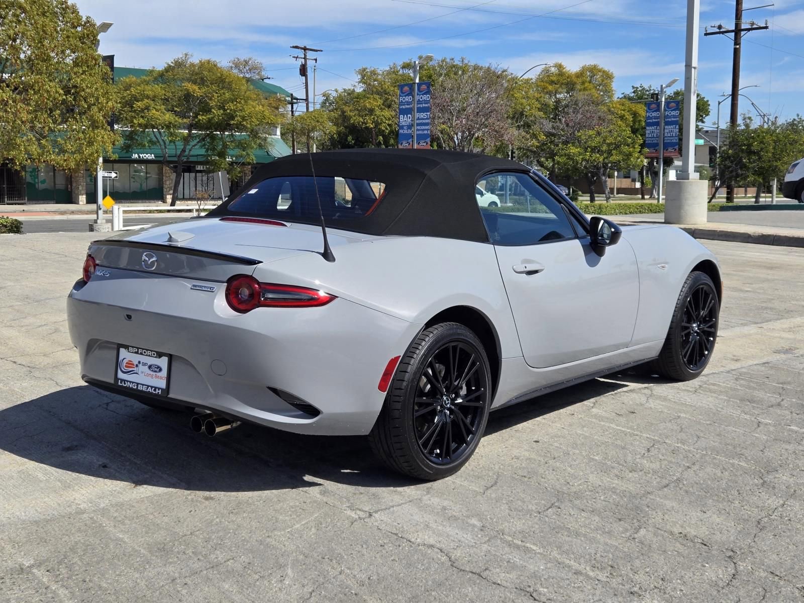 Used 2024 MAZDA MX-5 Miata Club w/ Interior Package image 4
