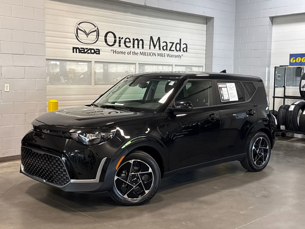 Used 2025 Kia Soul EX
