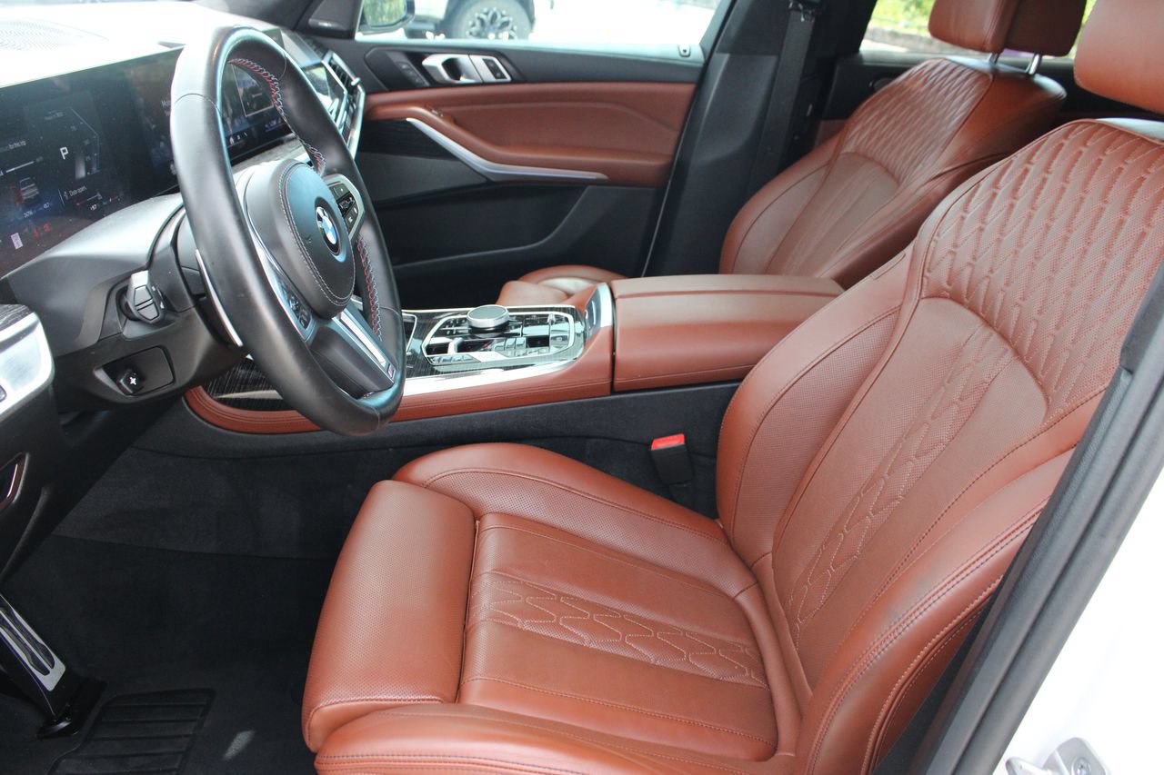 Used 2025 BMW X7 M60i AWD/4WD image 10