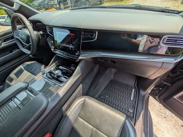 Used 2022 Jeep Wagoneer Series III w/ Convenience Group I image 39