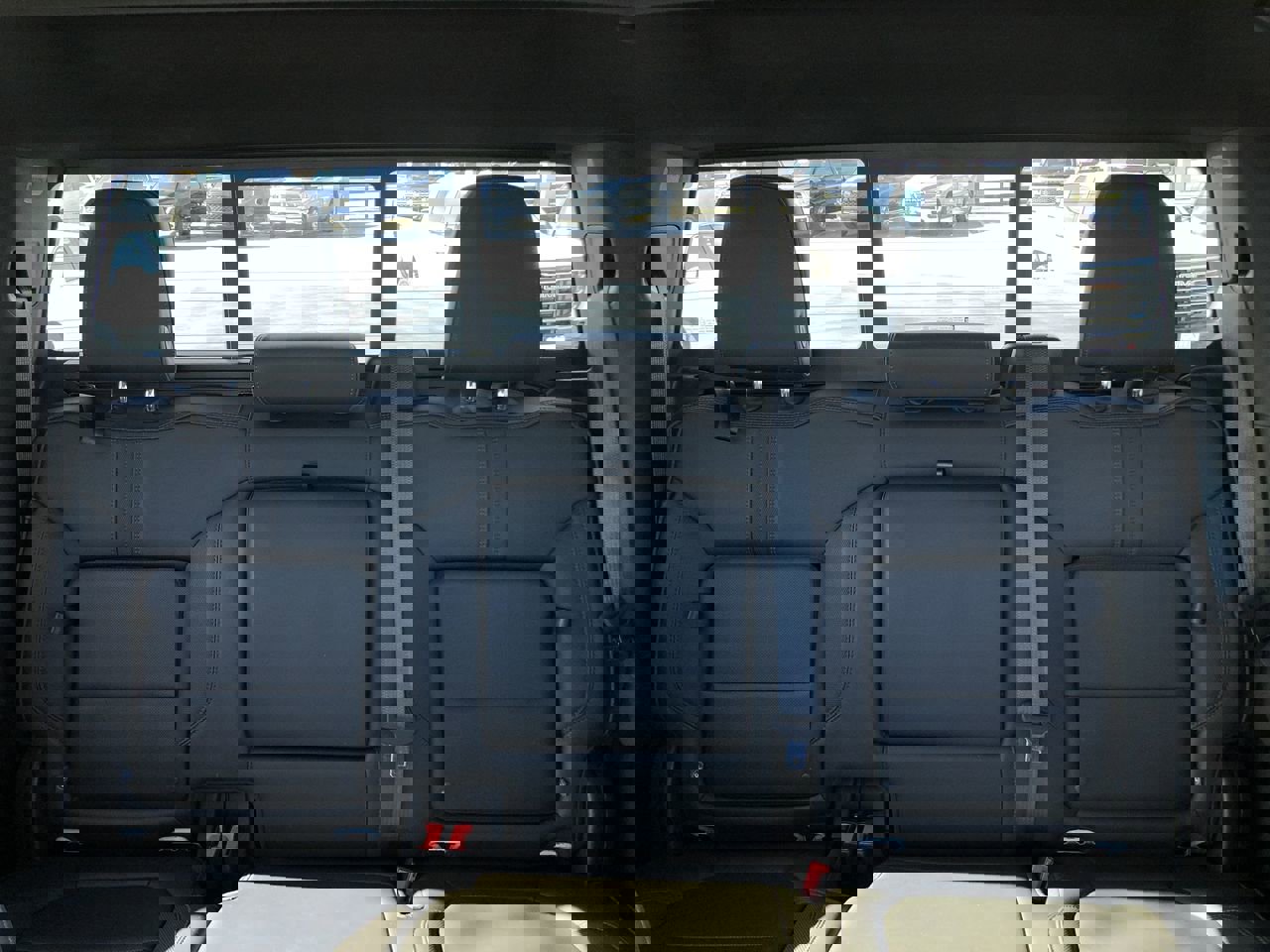 Used 2021 Chevrolet Silverado 2500 High Country w/ Z71 Off-Road Package image 11