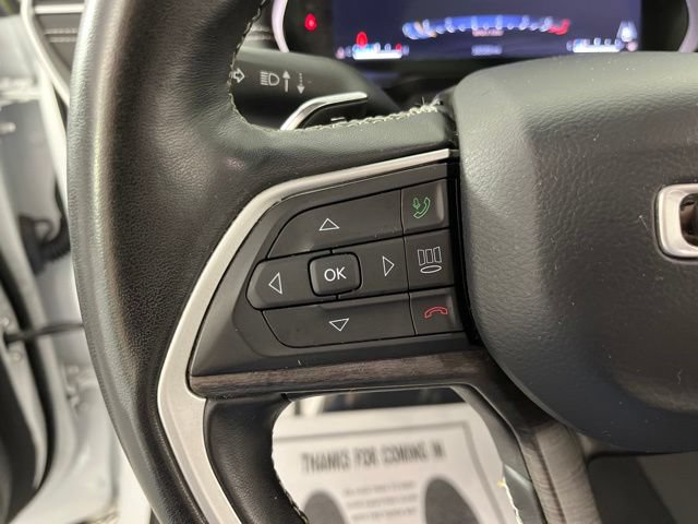 Used 2022 Jeep Grand Cherokee Limited AWD/4WD image 24
