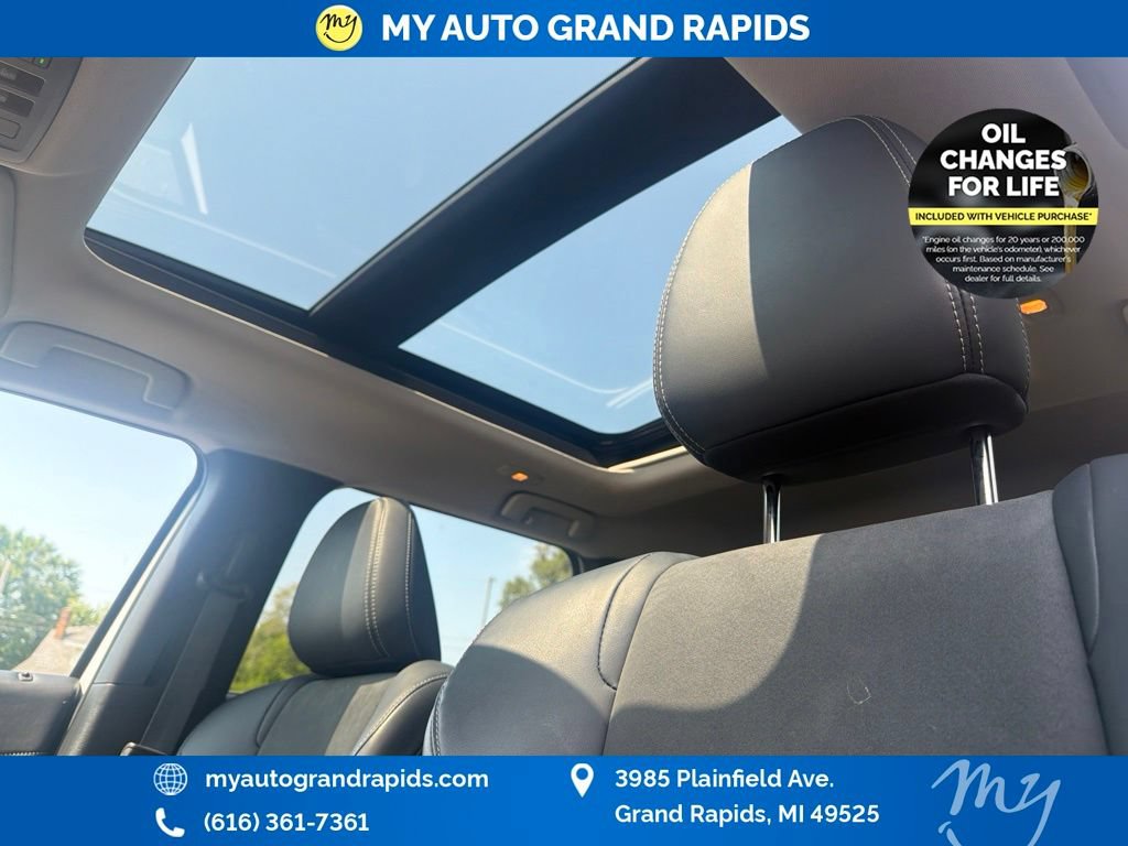 Used 2024 Mitsubishi Outlander SE AWD/4WD image 7