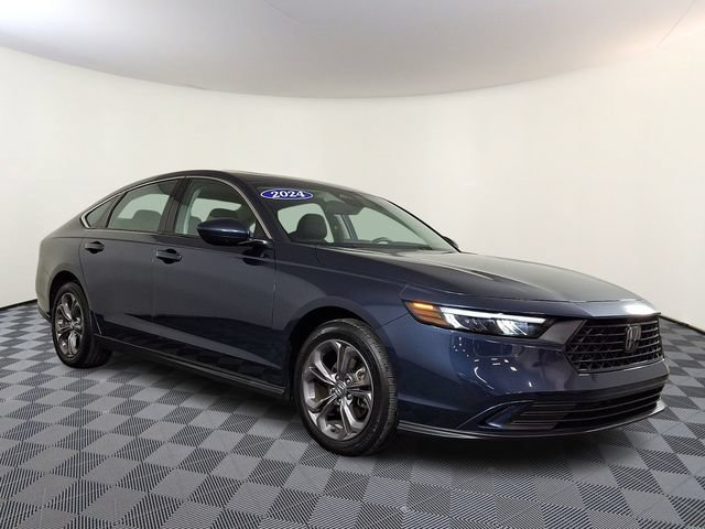 Used 2024 Honda Accord EX image 1