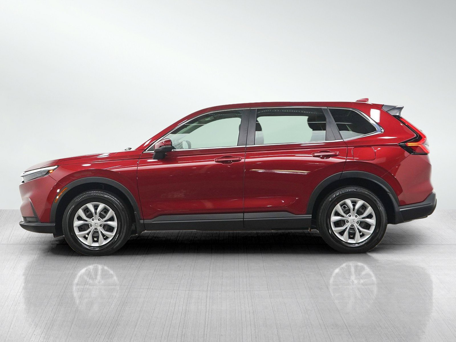 Used 2025 Honda CR-V LX image 2