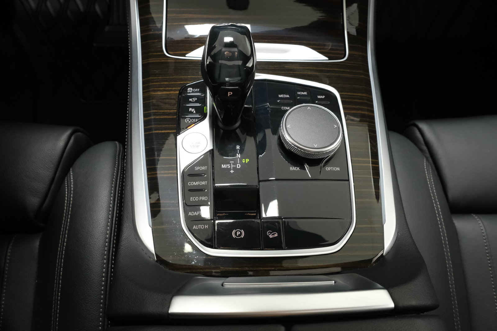 Used 2020 BMW X5 xDrive40i w/ Premium Package AWD/4WD image 23