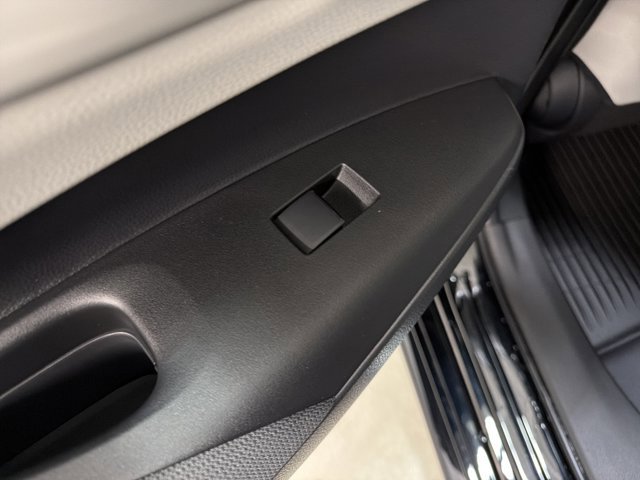 Used 2026 Toyota Corolla LE w/ LE Premium Package FWD image 24