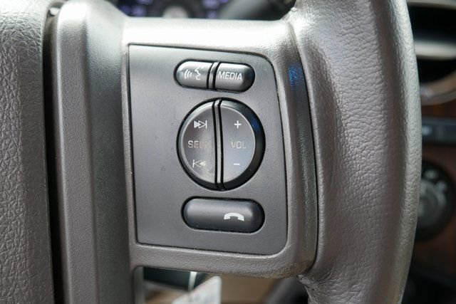 Used 2015 Ford F350 Lariat image 18