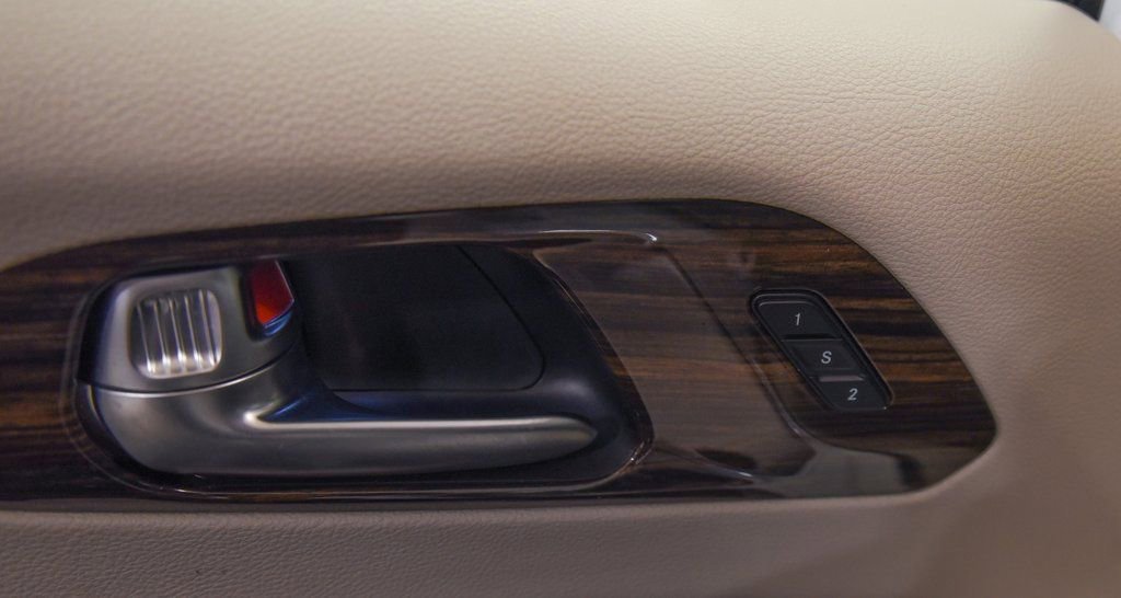 Used 2023 Chrysler Pacifica Limited image 15