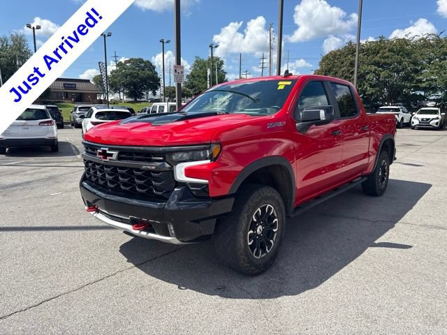 Used 2023 Chevrolet Silverado 1500 ZR2 w/ Technology Package AWD/4WD image 7