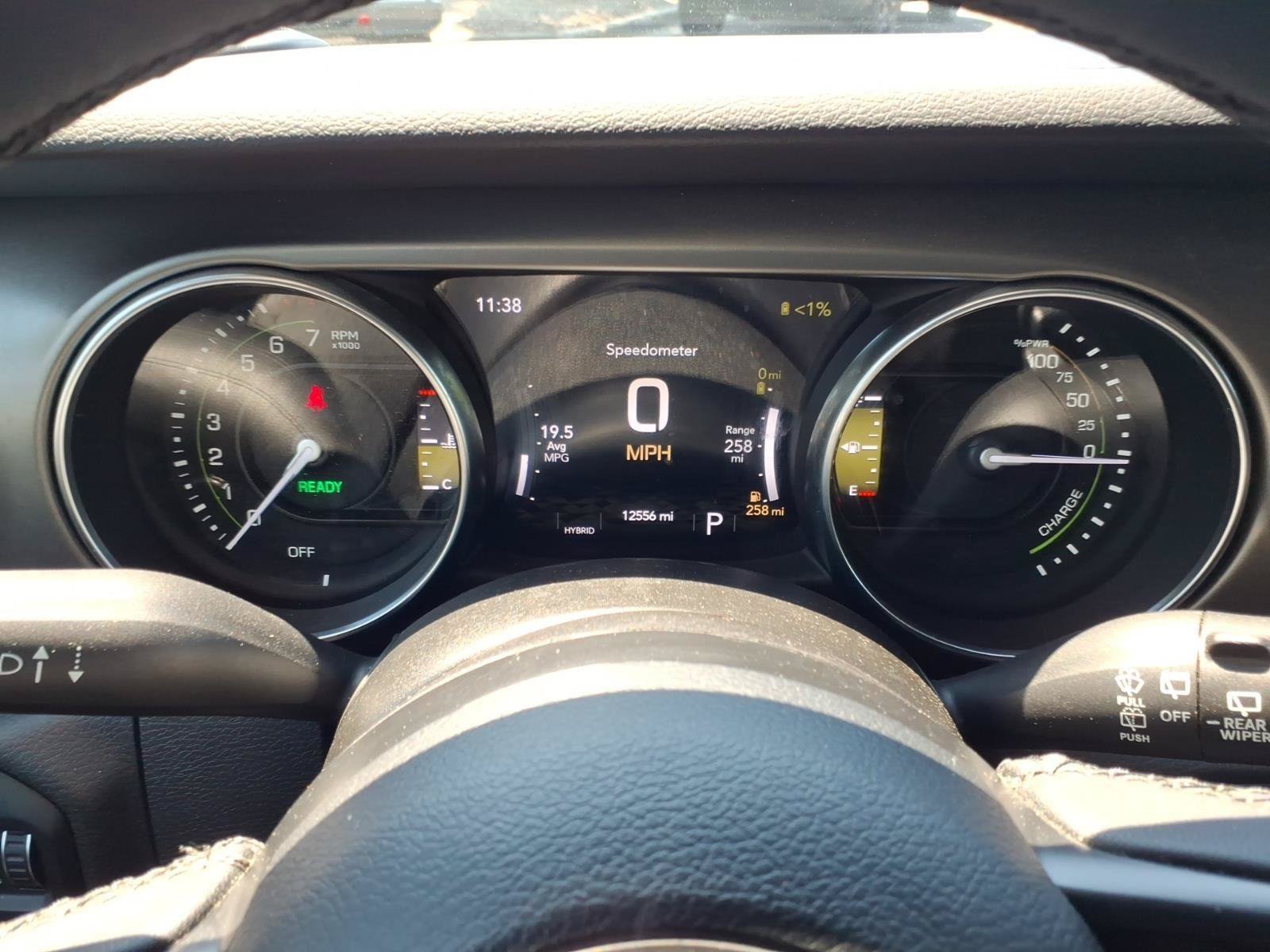 Used 2023 Jeep Wrangler Unlimited w/ Sun & Screen Package AWD/4WD image 25