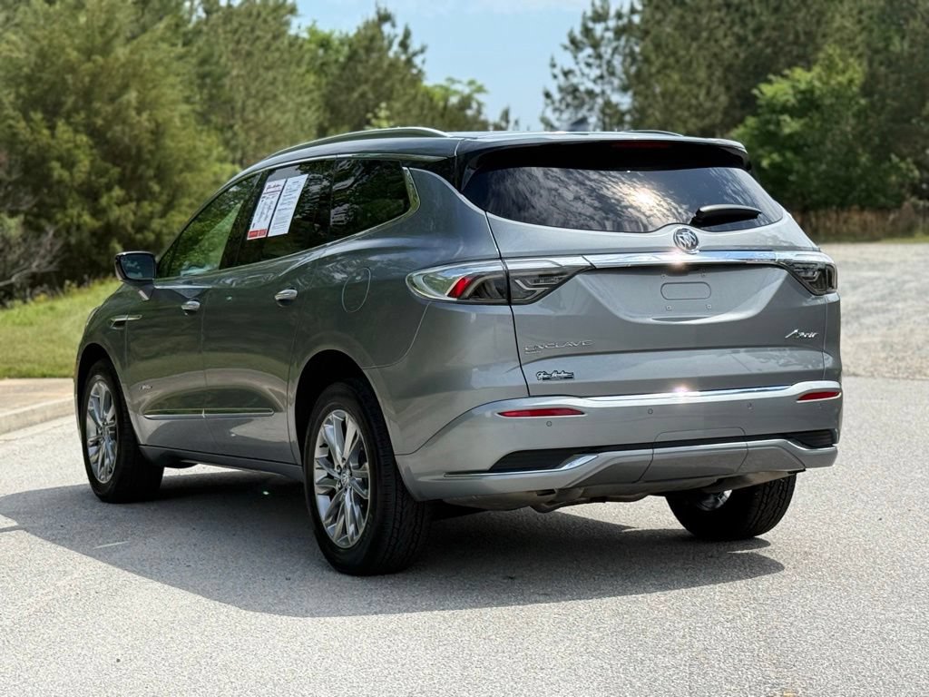 Used 2023 Buick Enclave Avenir w/ Trailering Package, 5000 lbs. AWD/4WD image 12