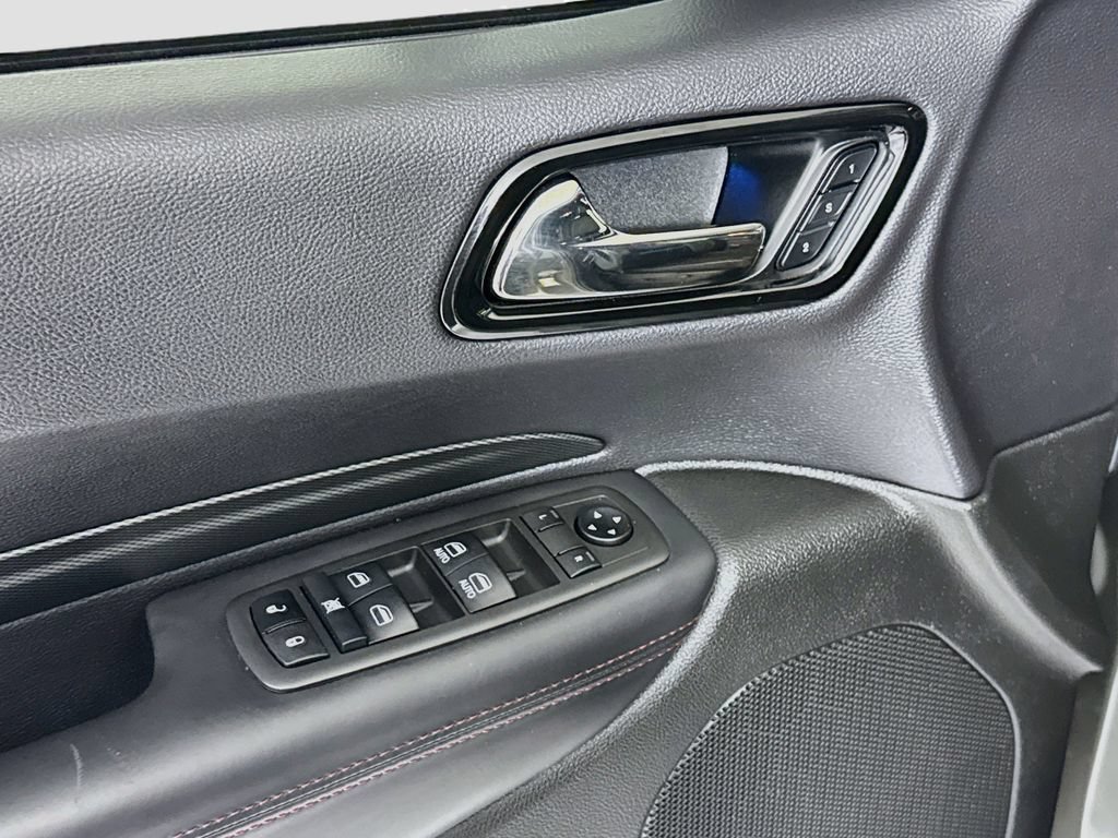 Used 2021 Dodge Durango R/T w/ Technology Group AWD/4WD image 20