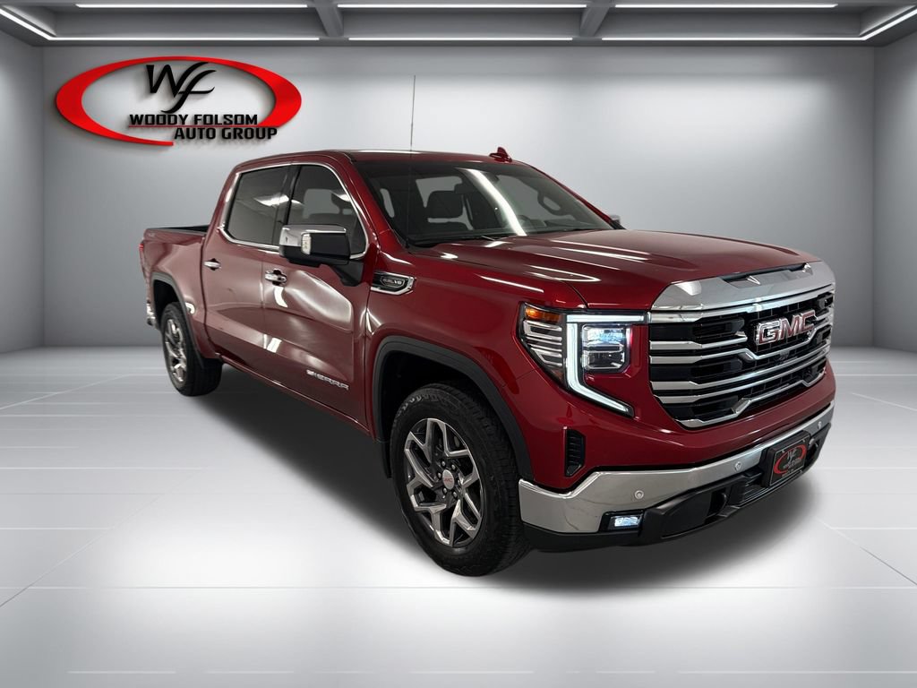 Used 2023 GMC Sierra 1500 SLT w/ SLT Premium Package AWD/4WD image 3