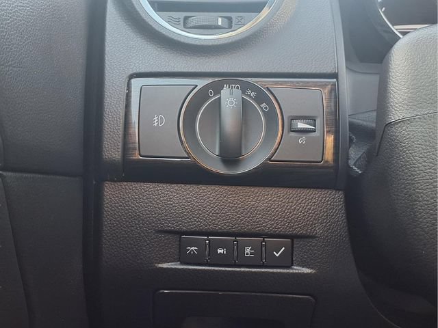 Used 2015 Chevrolet Captiva Sport LT w/ Convenience Package FWD image 10