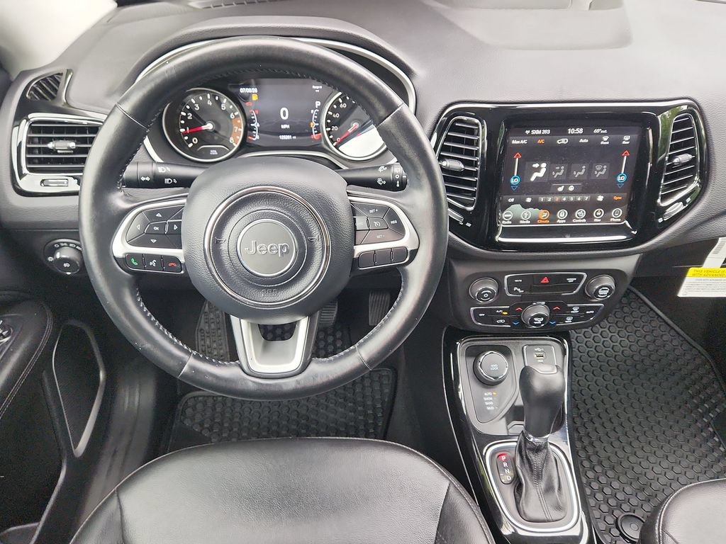Used 2019 Jeep Compass Latitude AWD/4WD image 10