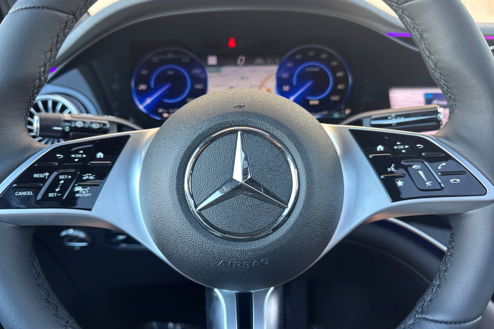 New 2027 Mercedes-Benz EQE 320 4MATIC SUV image 11