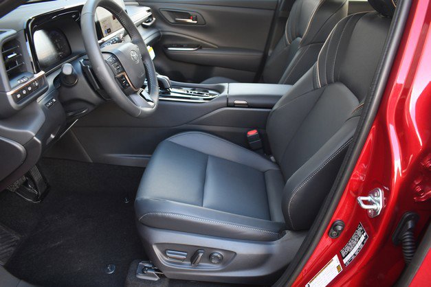 New 2026 Toyota Crown Signia image 7