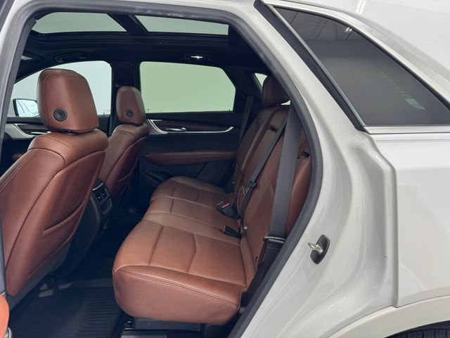 Used 2022 Cadillac XT5 Premium Luxury w/ Technology Package FWD image 19