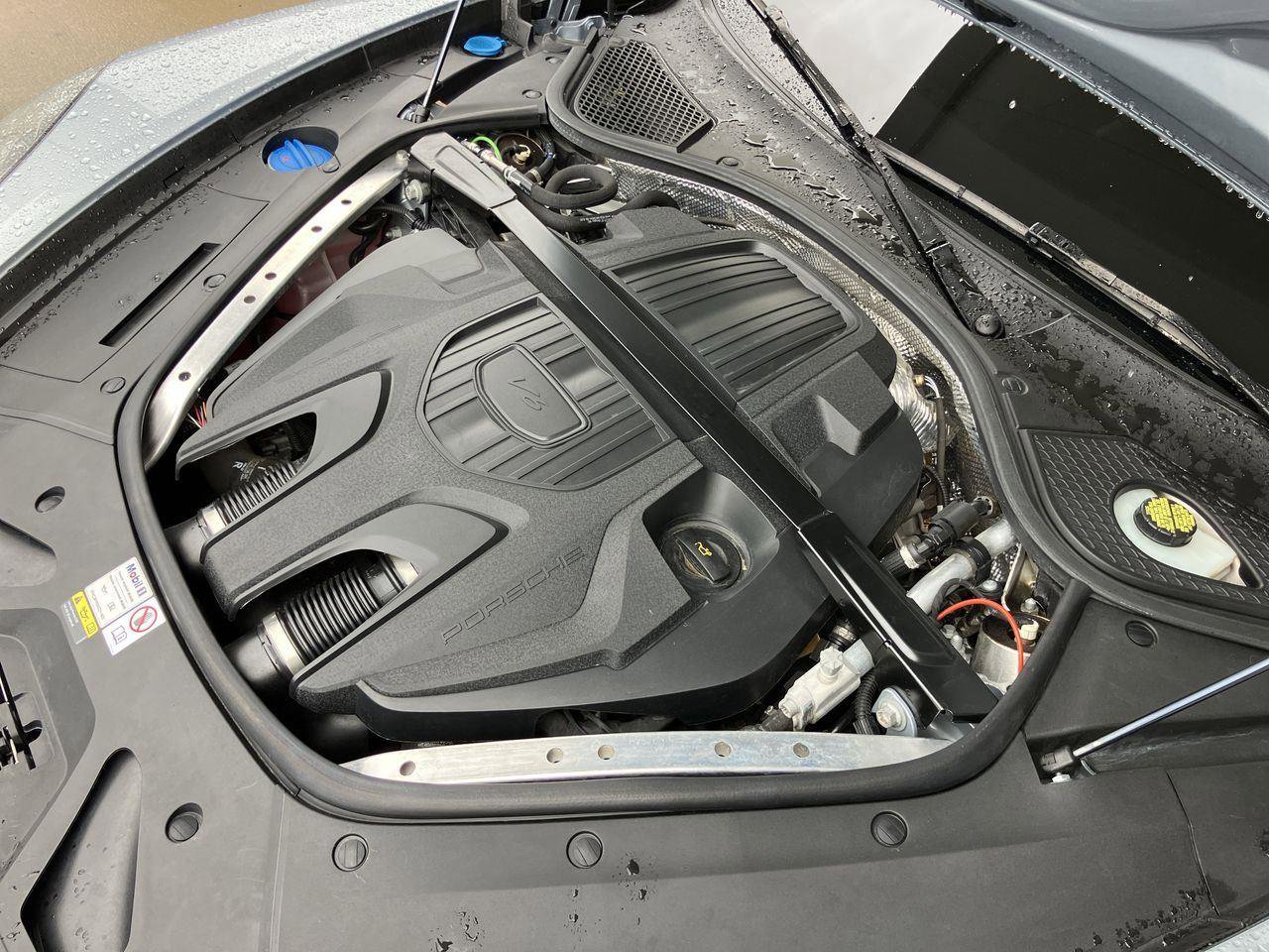 Used 2023 Porsche Panamera Platinum Edition w/ Sportdesign Package image 40