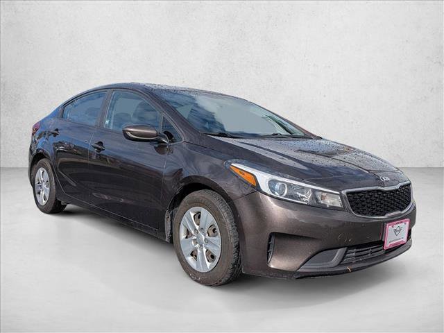 Used 2018 Kia Forte LX image 3