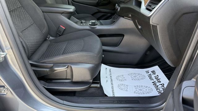 Used 2019 GMC Terrain SLE w/ Driver Convenience Package FWD image 19