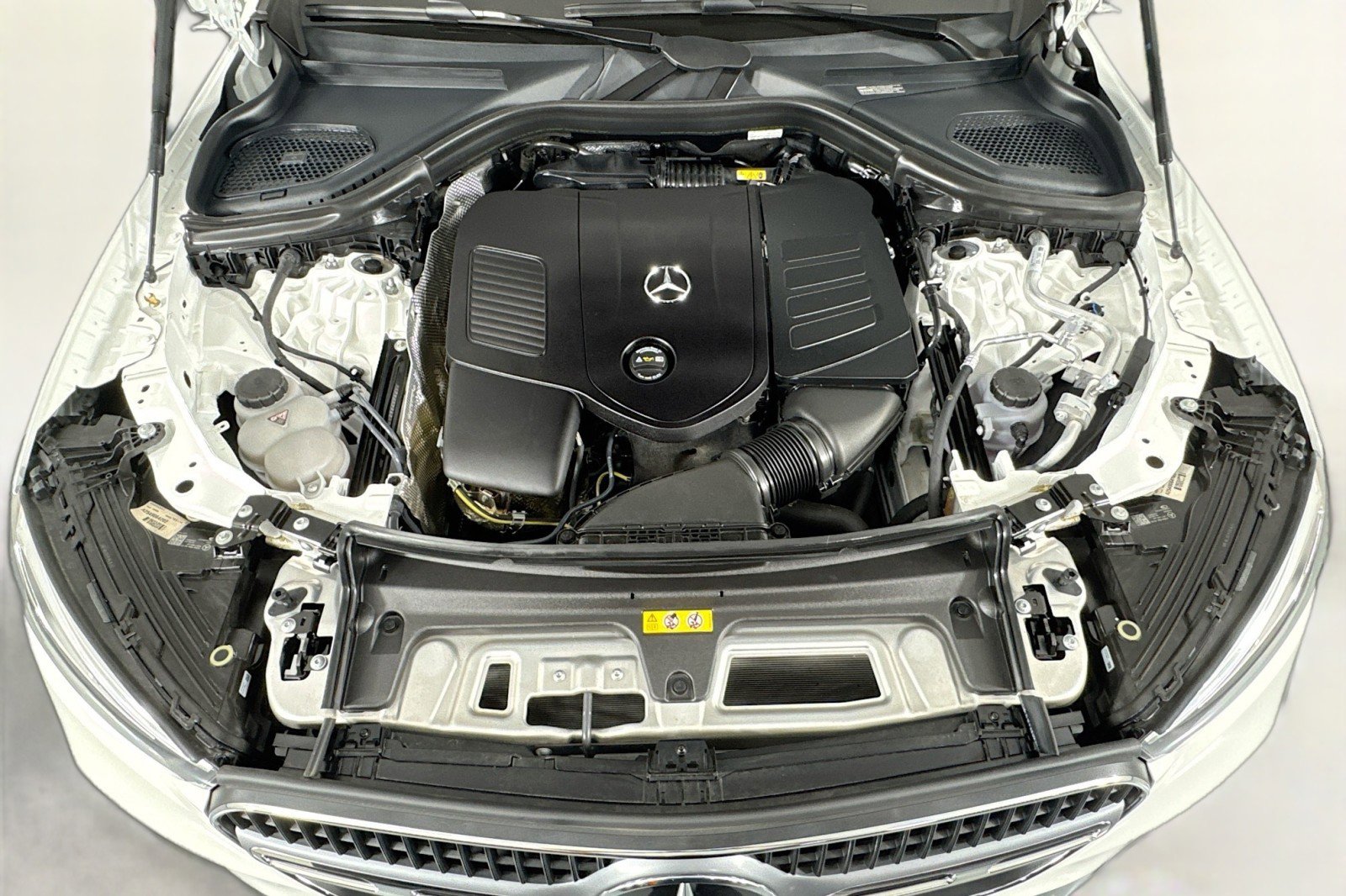 Certified 2026 Mercedes-Benz GLC 300 image 10