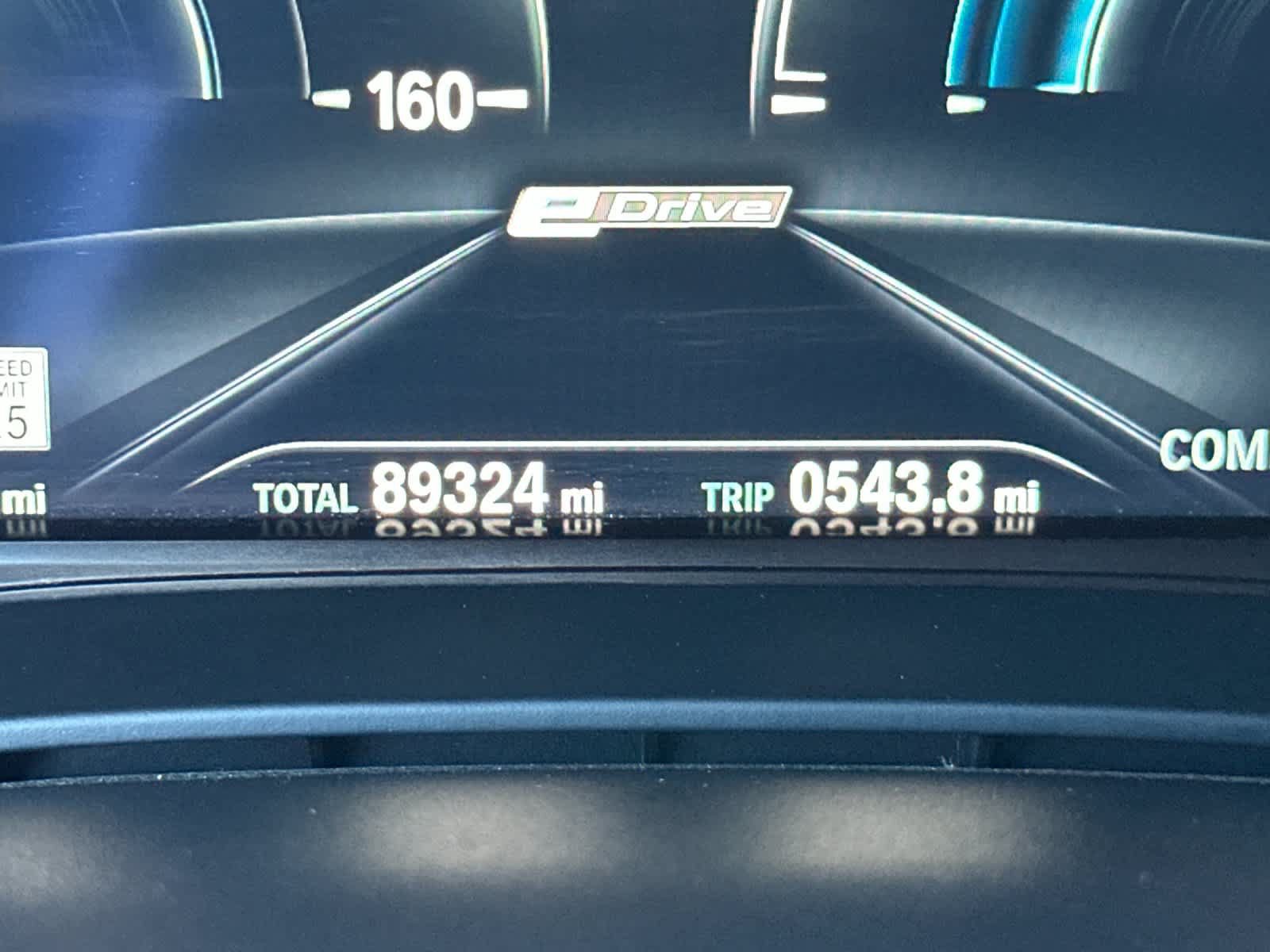 Used 2019 BMW 530e w/ Convenience Package RWD image 25