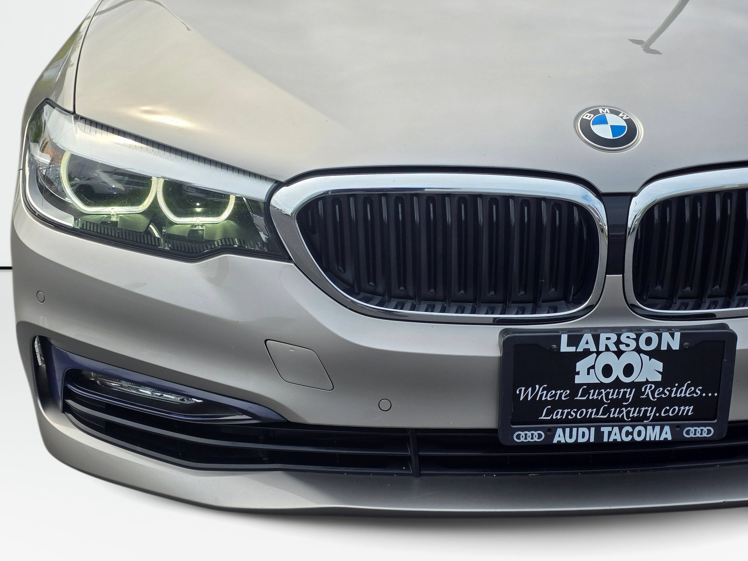 Used 2017 BMW 530i RWD image 29