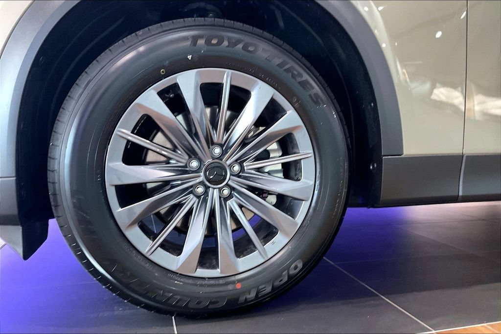 New 2026 MAZDA CX-70 SC AWD/4WD image 12
