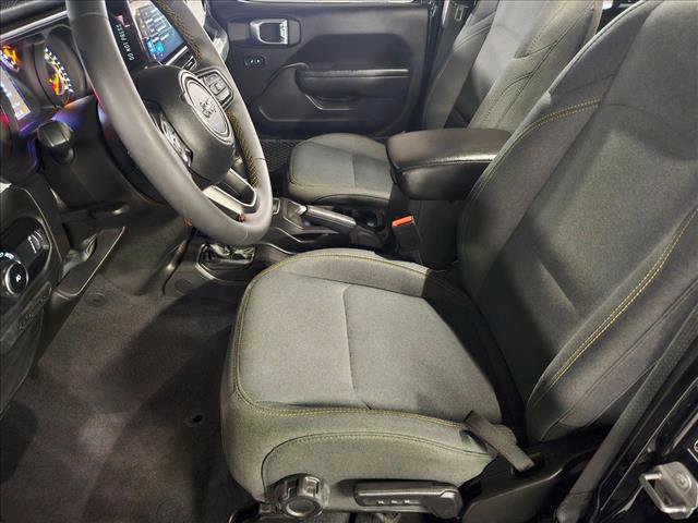 Used 2024 Jeep Wrangler Sport S image 15
